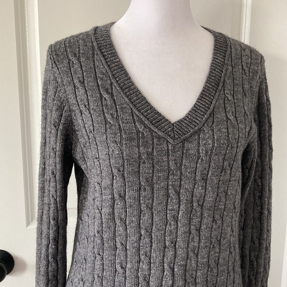 LOFT Medium sweater gray c-neck metallic threads cable - Picture 8 of 11
